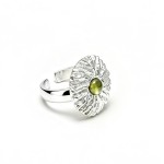 Niche 3D Hammered Flower Open S925 Silver Ring, Inlaid Cabochon Green Cubic Zirconia, Textured Statement Band